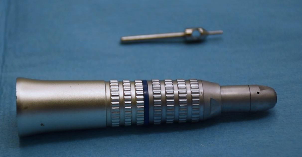 A cosa serve l'implanter nel trapianto di capelli Implanter DHI